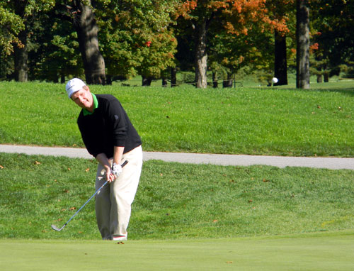 Don Padgett III pitches to the 16th green at Firestone South in the 2012 ADGA Golfer of the Year