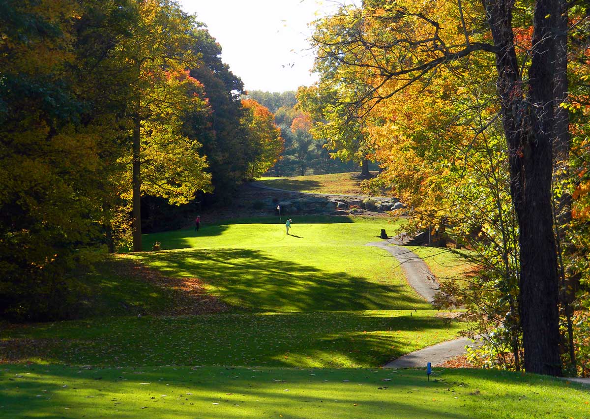Ironwood Golf Course Hinckley Ohio Hole #6