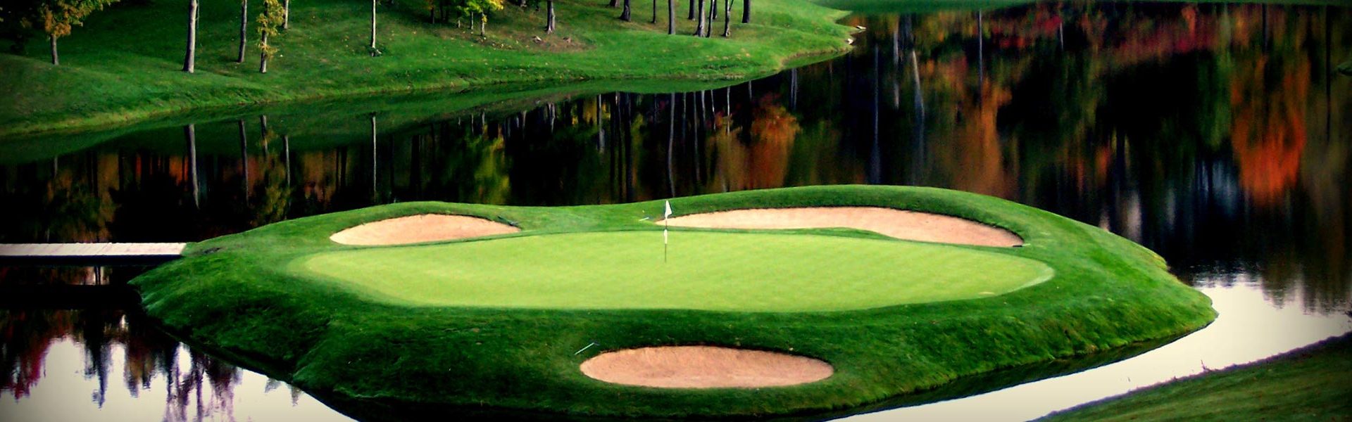 Island Green at Boulder Creek