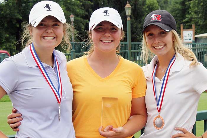 Grace Thompson, Hannah Finley and Emma Picicco