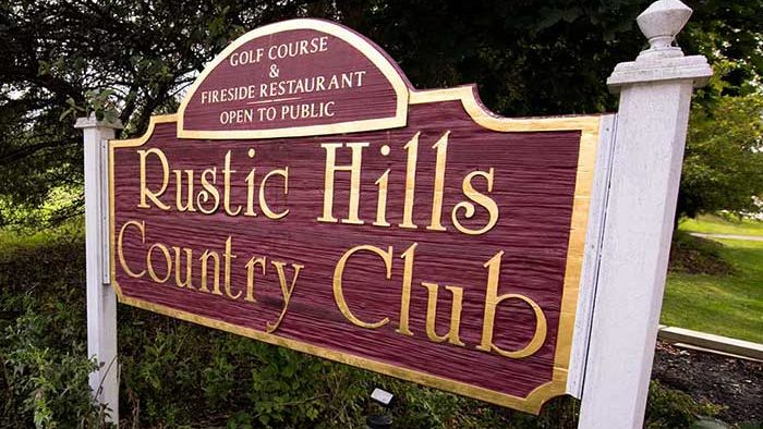 Rustic Hills Country Club sign