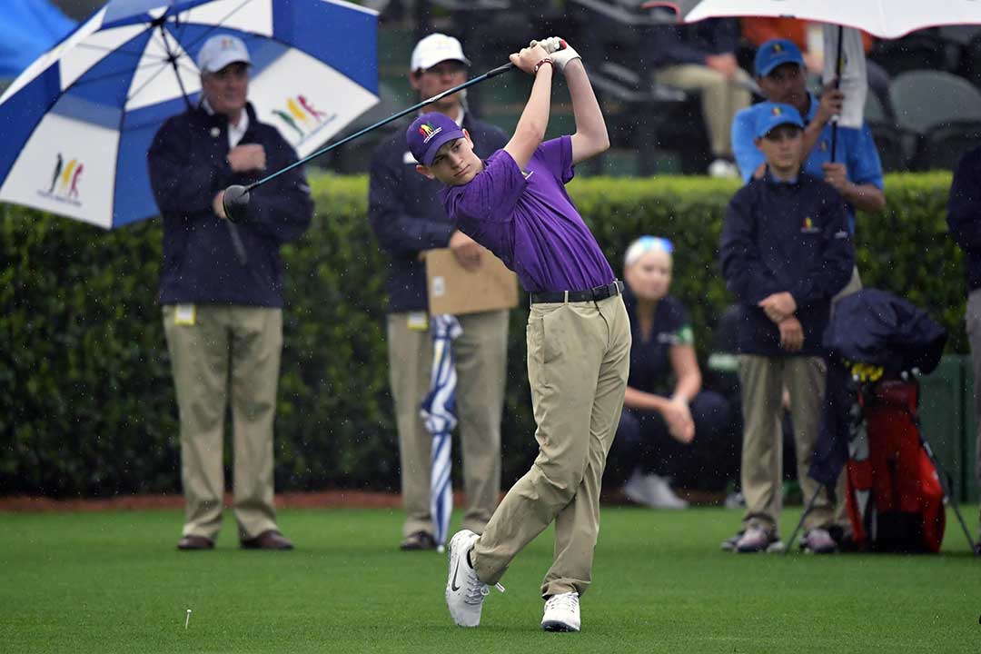 Nolan Haynes hits a tee shot in the 2019 DCP Finals