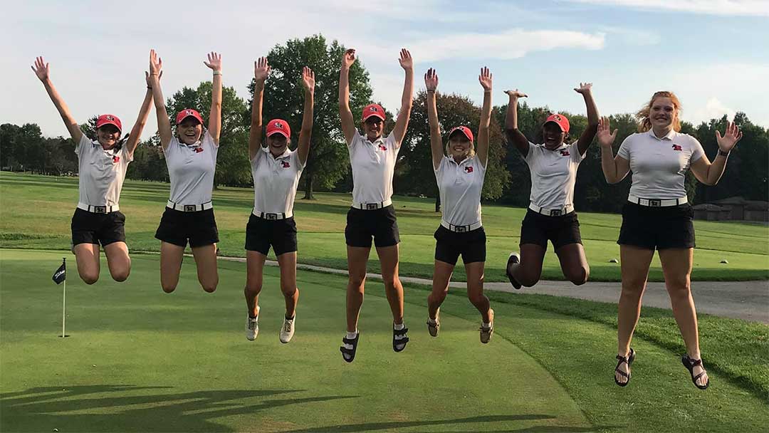 2019 Kent Roosevelt Girls Golf Team, Sectional Champs