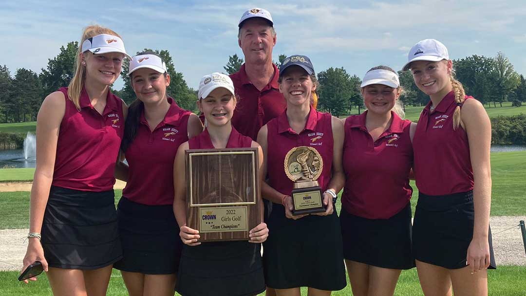 2022 Walsh Jesuit Girls Golf Team, Crown Conference Champions