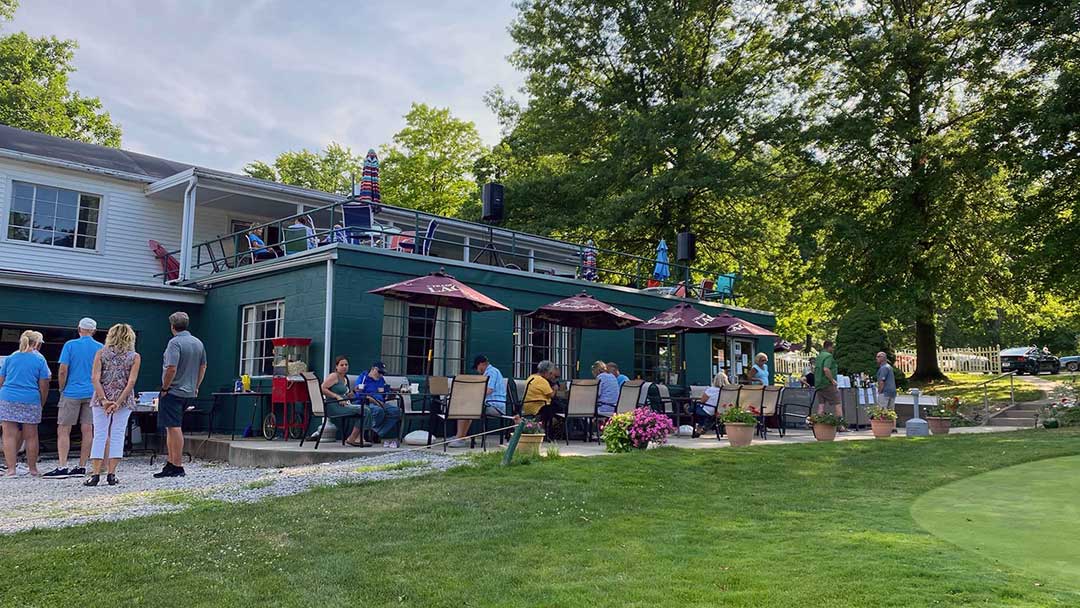 The patio at Berlin Lake Golf Club