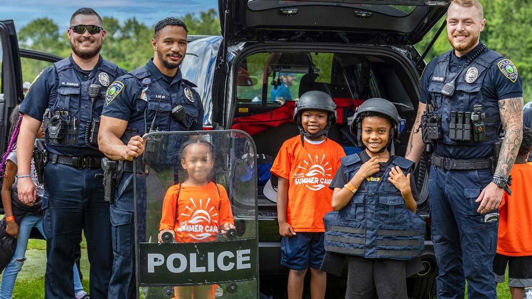 Summa Health PD officers pose with local youth.